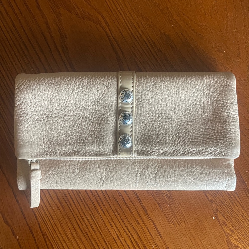 Brighten billfold